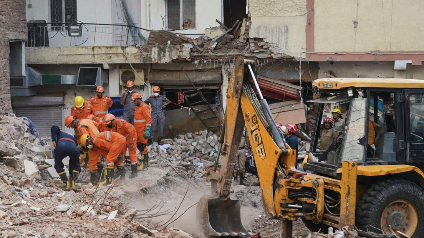 Delhi University to track PG residents after Satya Niketan collapse
