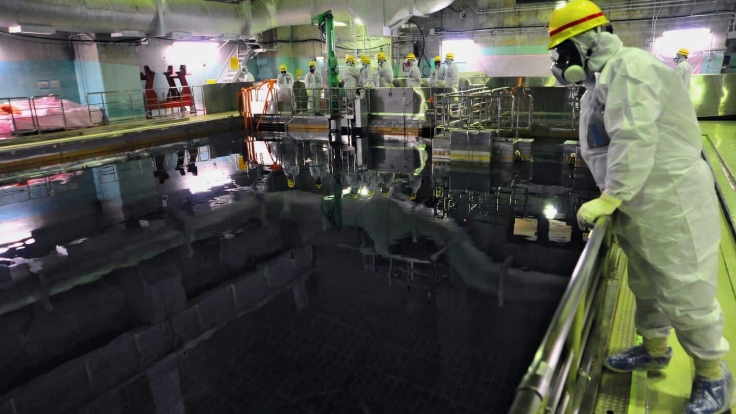 Researchers detect spent fuel neutrinos 400 meters from Chooz B