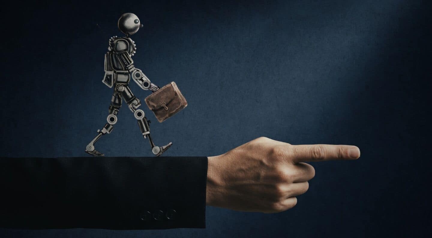 Recent graduates report difficulty landing 1st jobs amid AI concerns