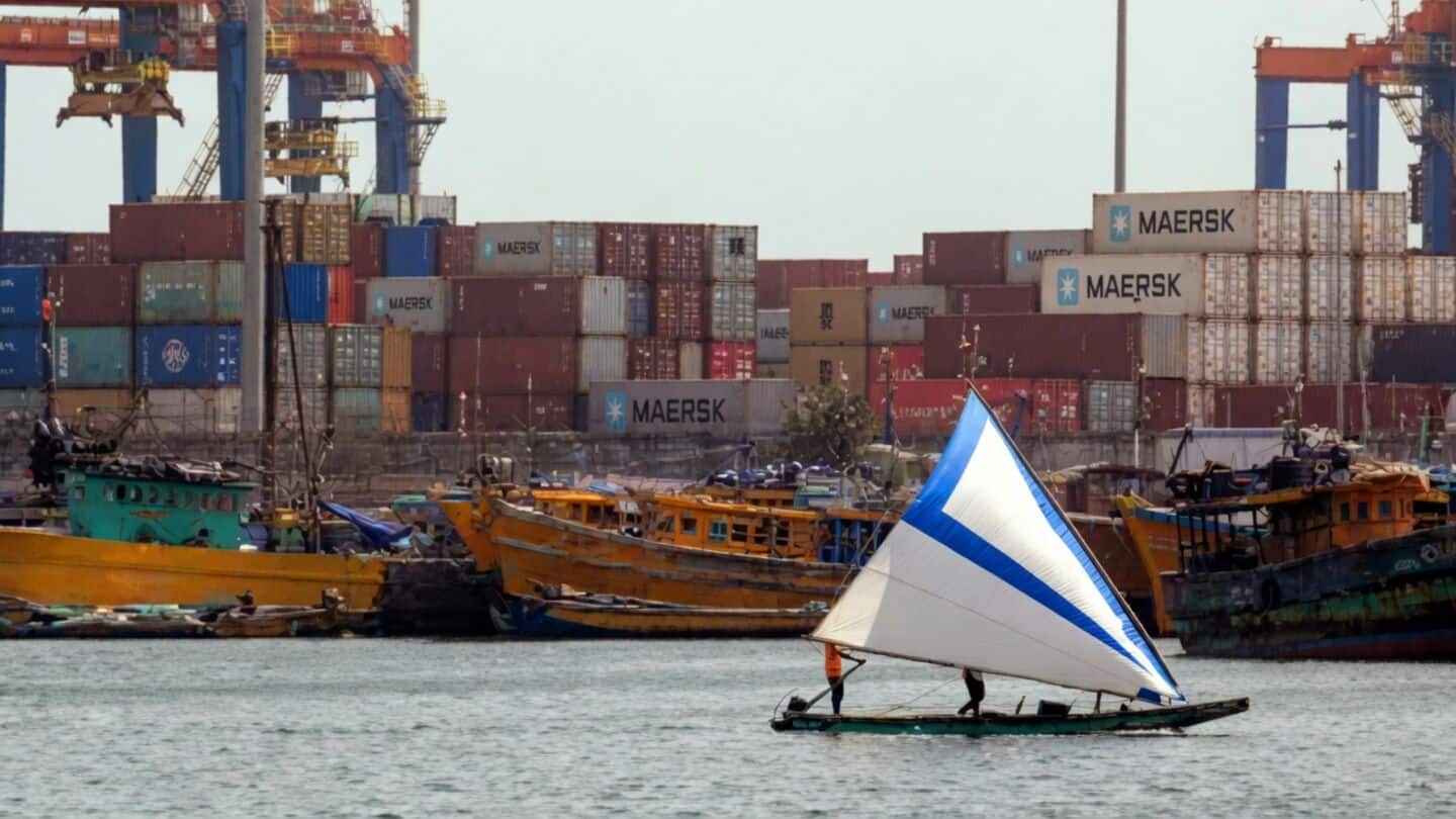India's SEZ exports rise 11.8% to ₹16,36,192 cr