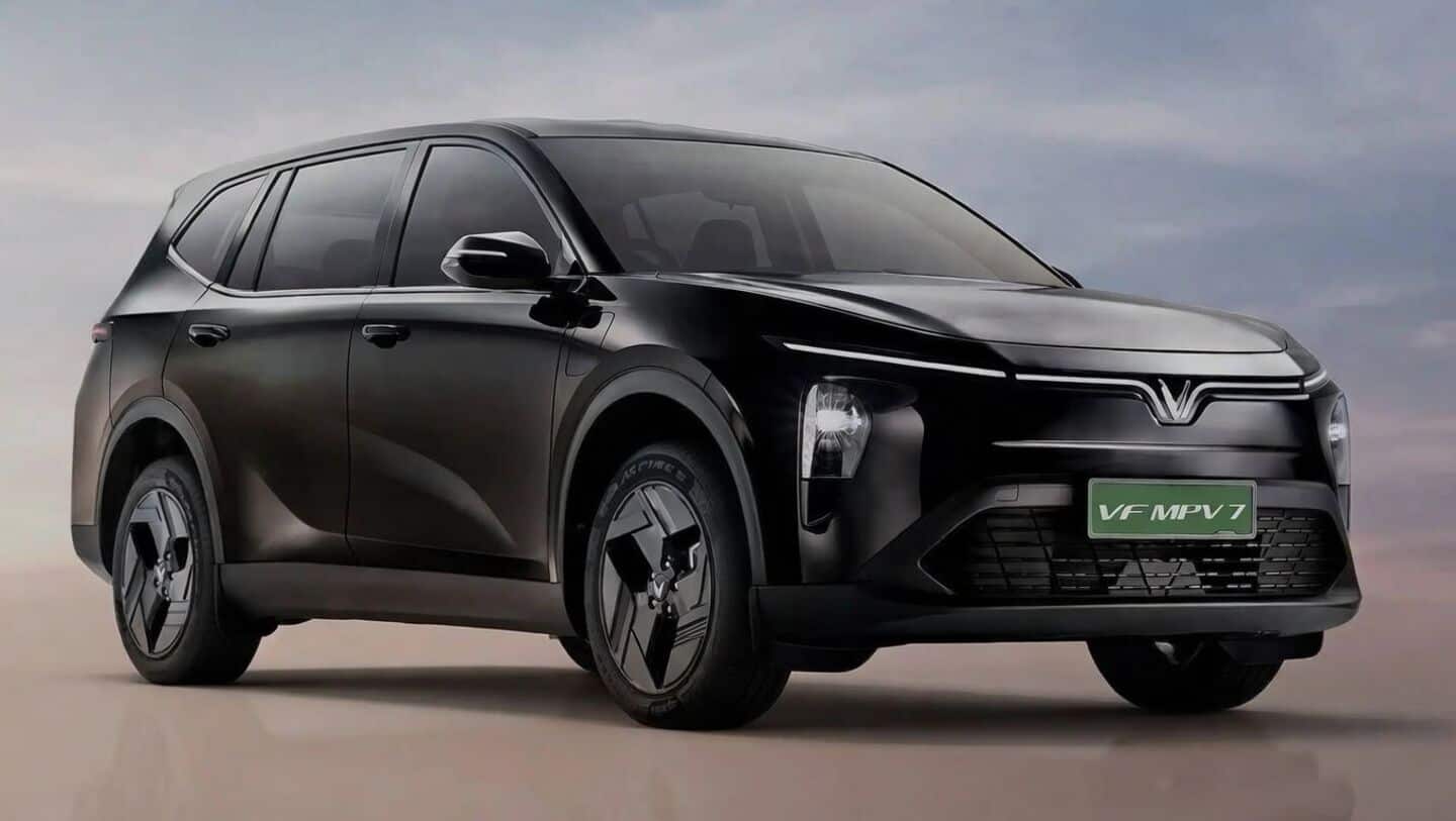 VinFast launches 7-seater 7 electric MPV in India April 15