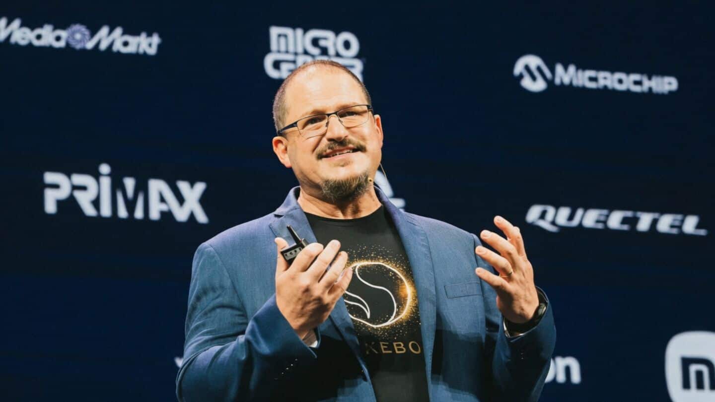 Cristiano Amon says AI agents will transform smartphone app use