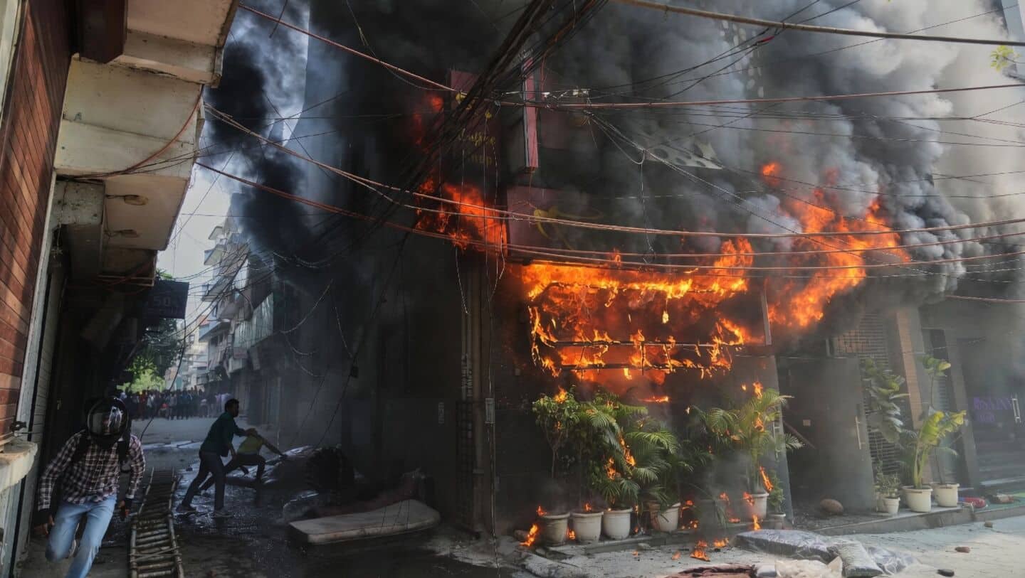 Malviya Nagar hotel fire kills 21 and highlights NOCs shortfall
