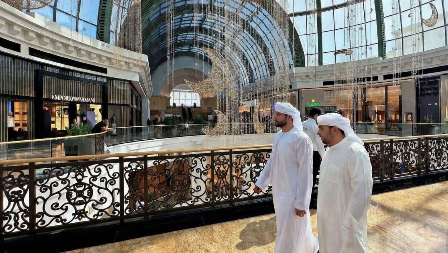 U.S.-Iran conflict nearly halves Dubai mall visits, luxury sales plunge