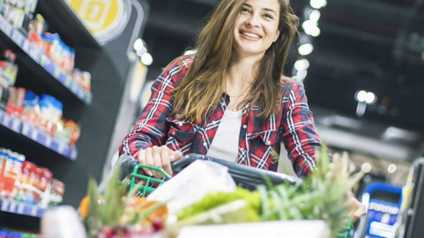 University of Michigan survey: US consumer confidence falls to 46.3