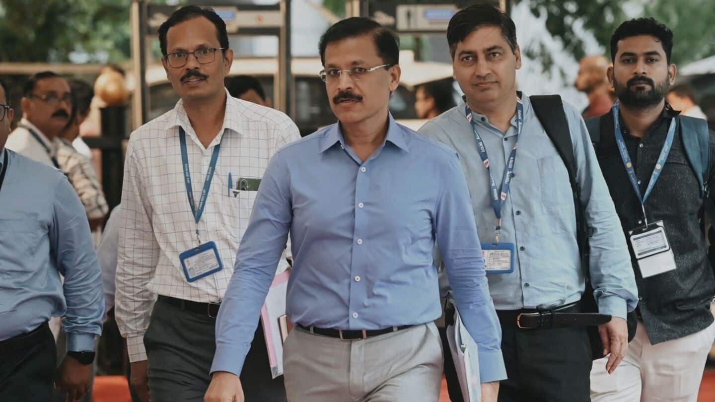 Maharashtra FDA Commissioner Tukaram Mundhe says nobody can bribe him