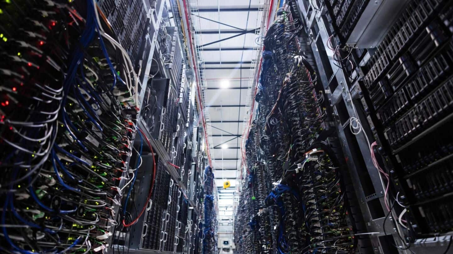 Google, Meta commit $300 million to US trades training for AI