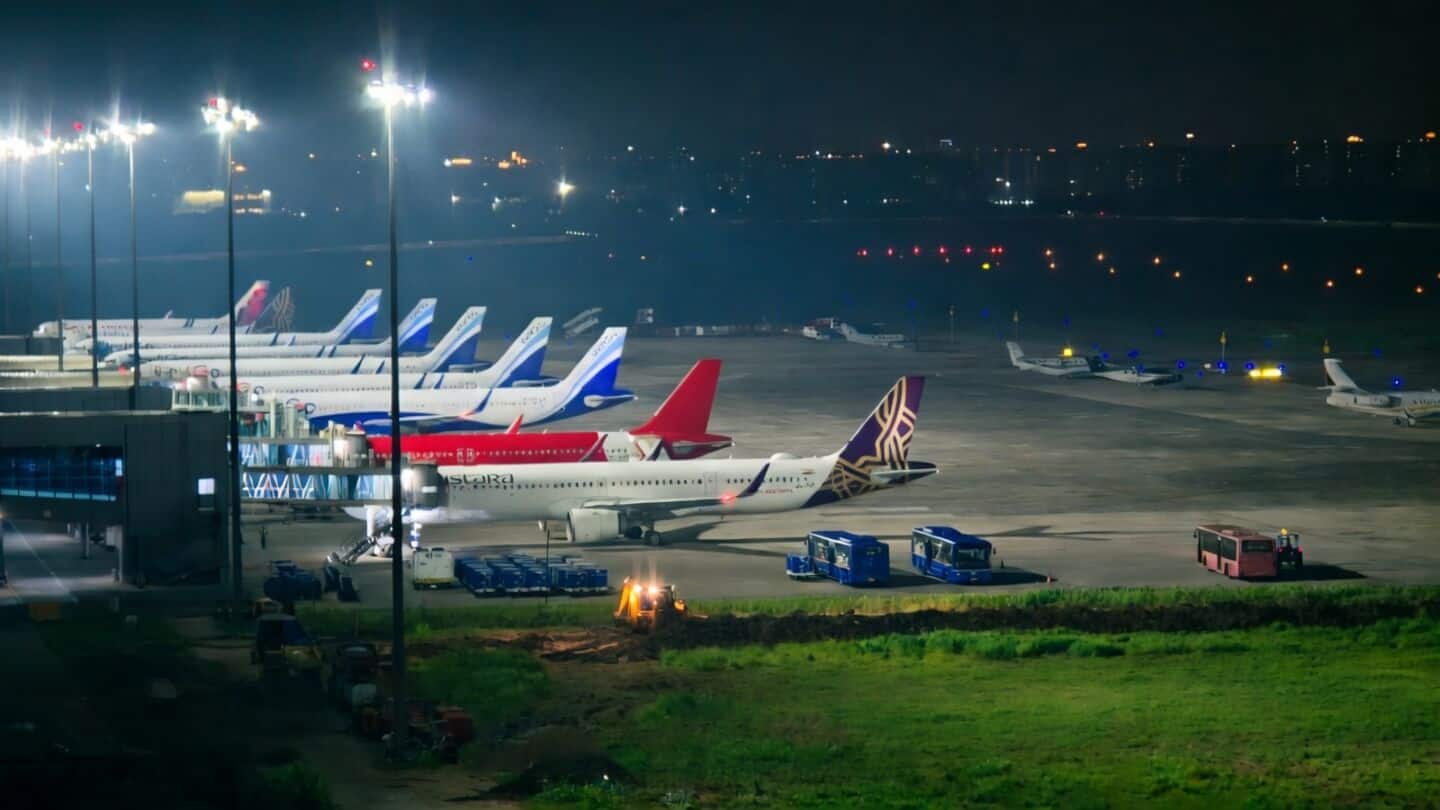 Strong winds at Mumbai airport divert 8 flights to Surat