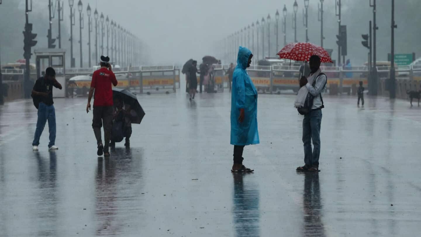 IMD warns of Friday rain and thunderstorms across several states