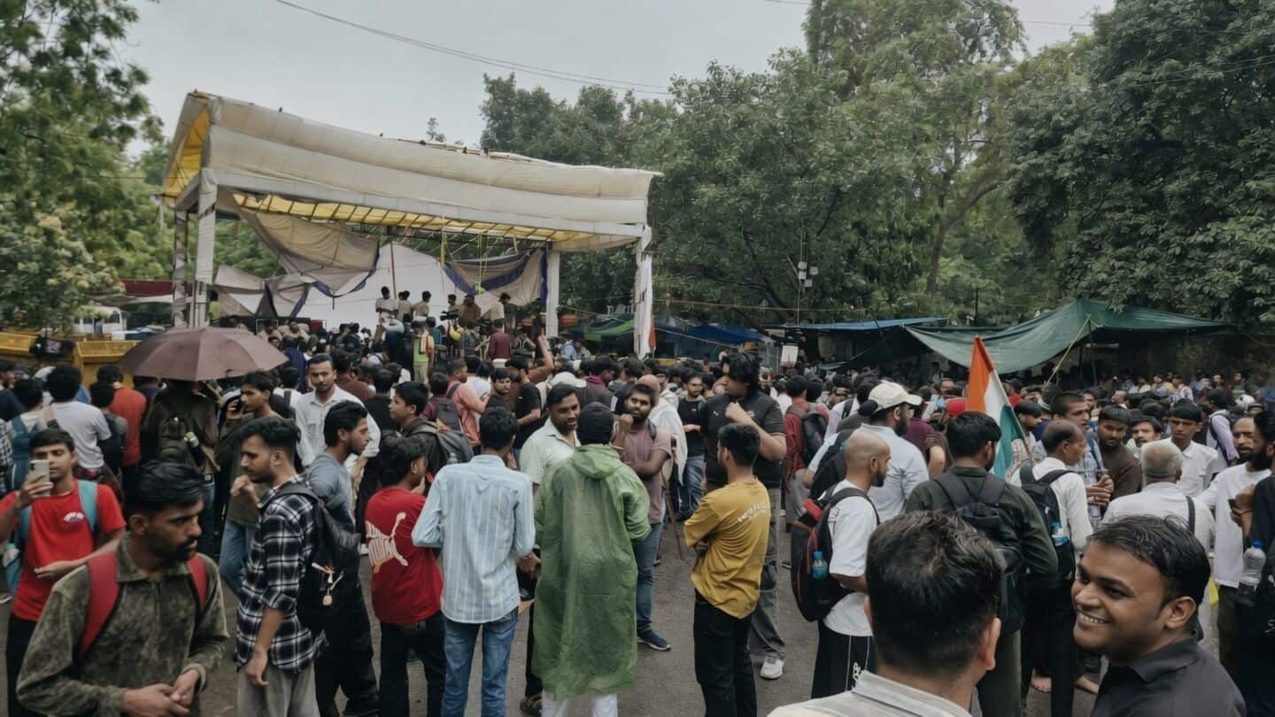 Cockroach Janta Party protesters return to Jantar Mantar after clashes