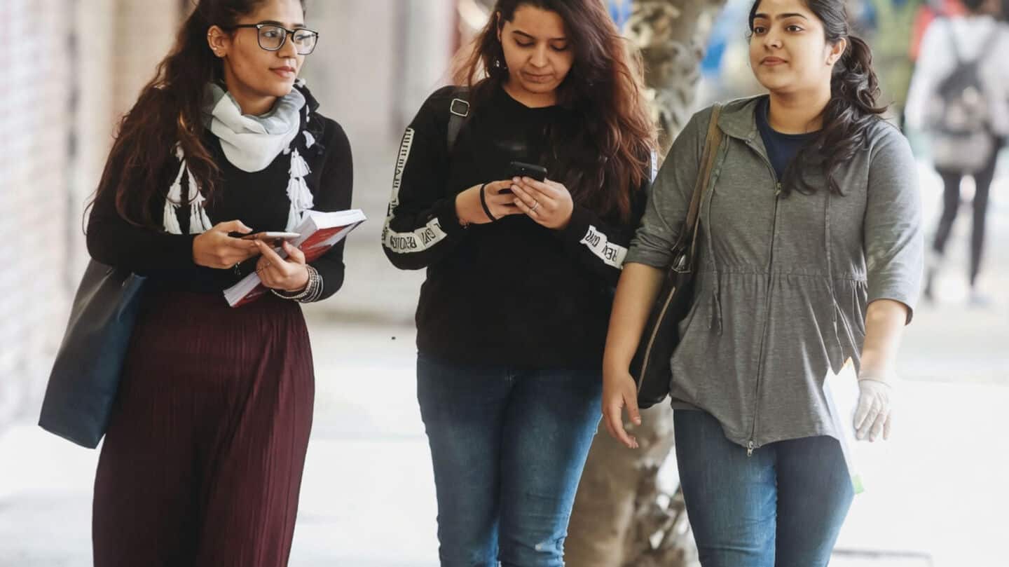 Mumbai University criticized over suspected ChatGPT content in MA psychology