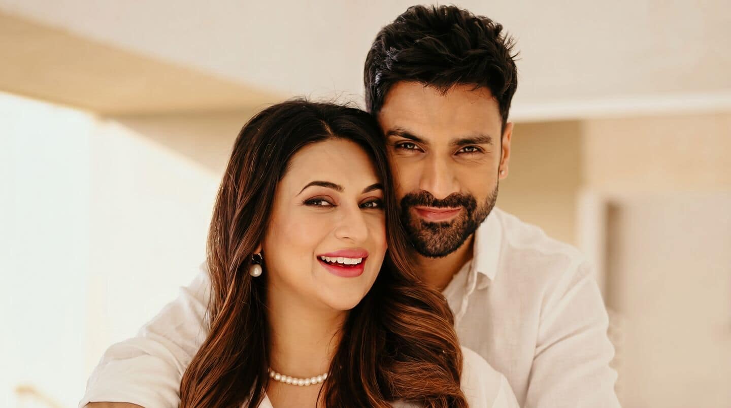 <p><a jsname="YKoRaf" class="WlydOe" href="https://www.bhaskar.com/entertainment/bollywood/news/divyanka-tripathi-gave-birth-to-twin-boys-at-the-age-of-41-husband-vivek-dahiya-said-mere-karan-arjun-aa-gaye-138031470.html" data-ved="2ahUKEwizstCbsNaUAxVUsV
