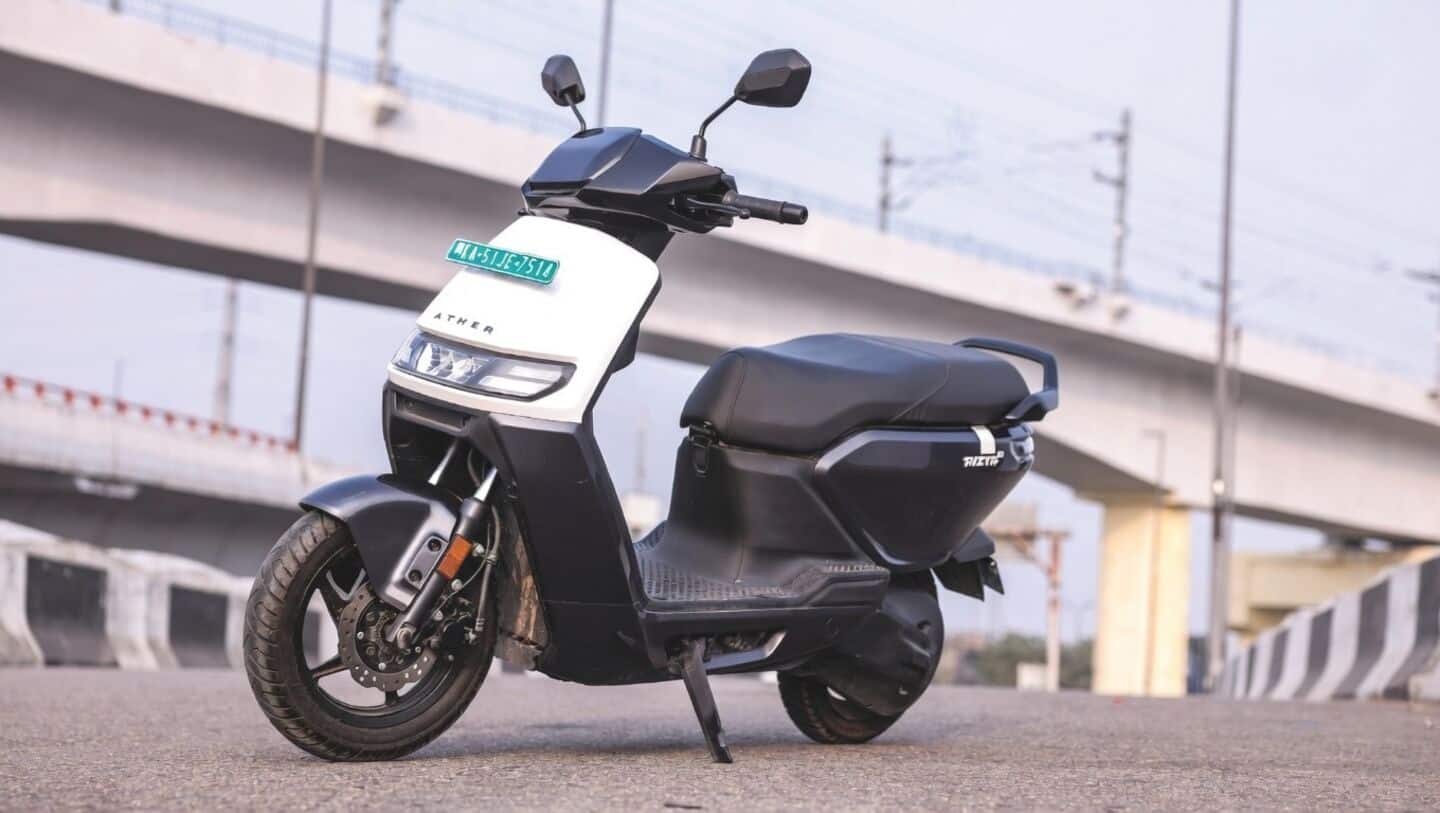 Ather Energy reaches 700 experience centers across India by the end of FY26
