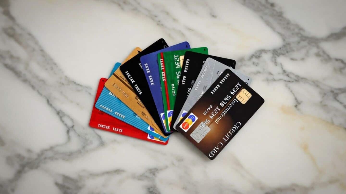 India posts over 10L cards monthly and ₹2L/cr average spend