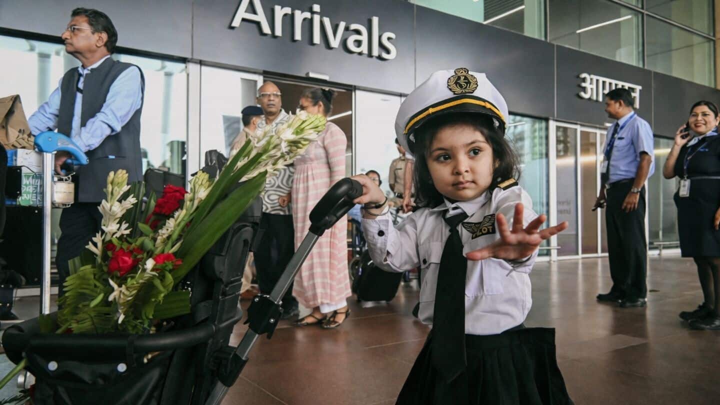 Noida International Airport in Jewar receives 1st Lucknow flight