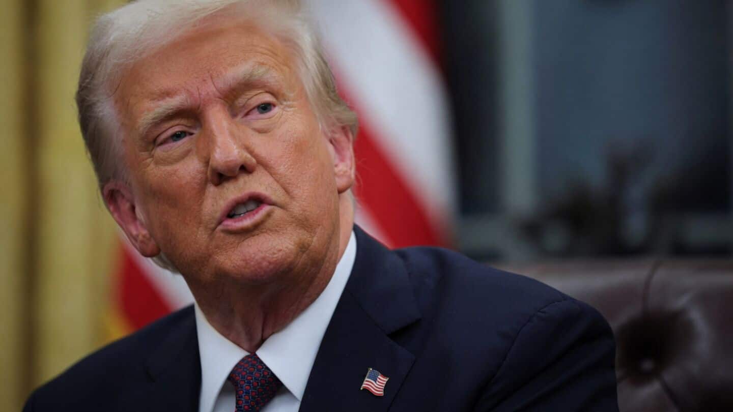White House rebuts claim Trump suggested Iran should attack cities