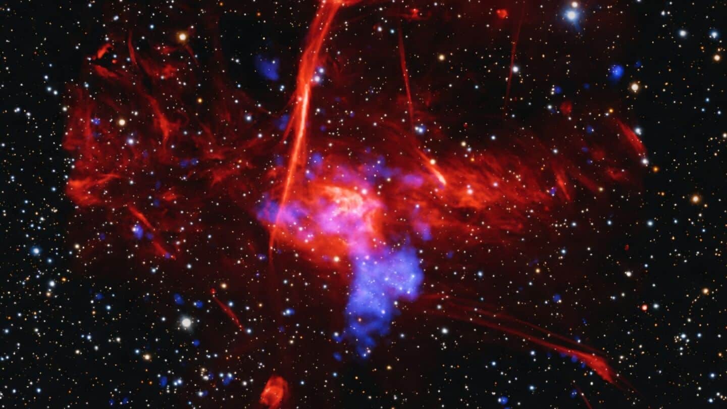 NASA's Chandra finds 1,700-year-old supernova near Milky Way black hole