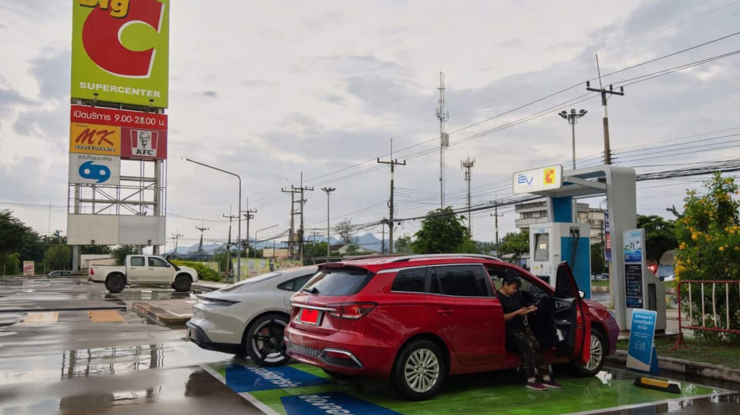 India's EV sales expected to top 3L units in 2026