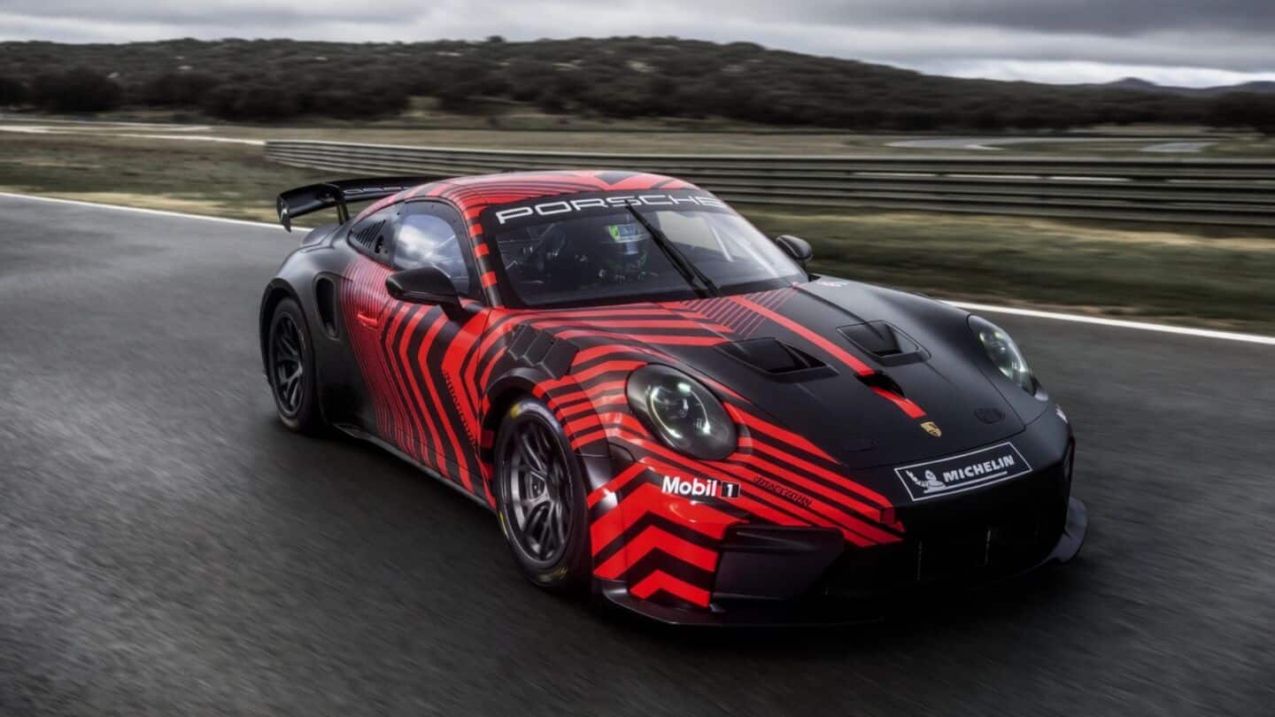 Porsche unveils 911 GT4 R replacing Cayman GT4 for 2027