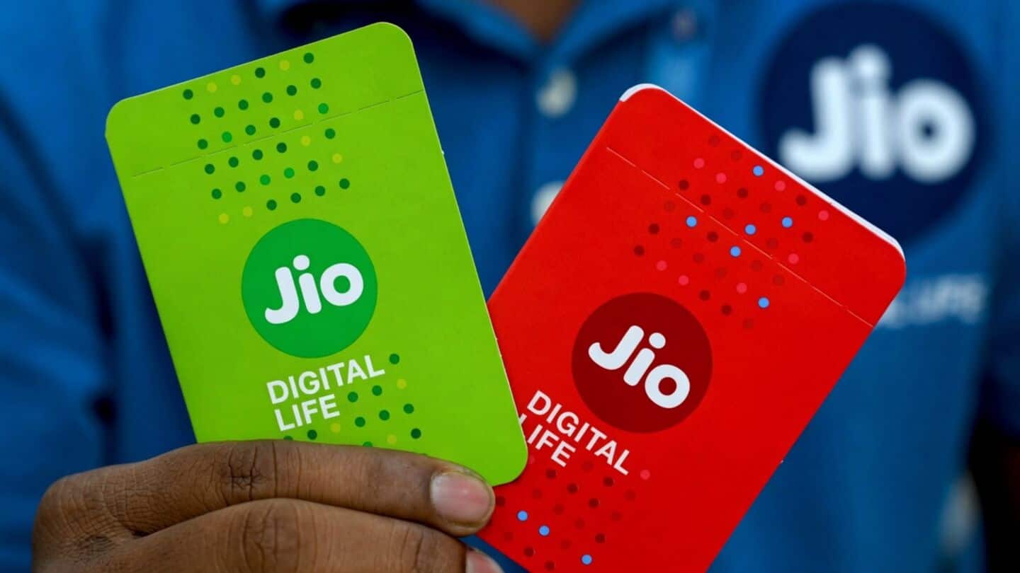 Jio Platforms to launch IPO raising ₹37,700cr at ₹10.3Lcr
