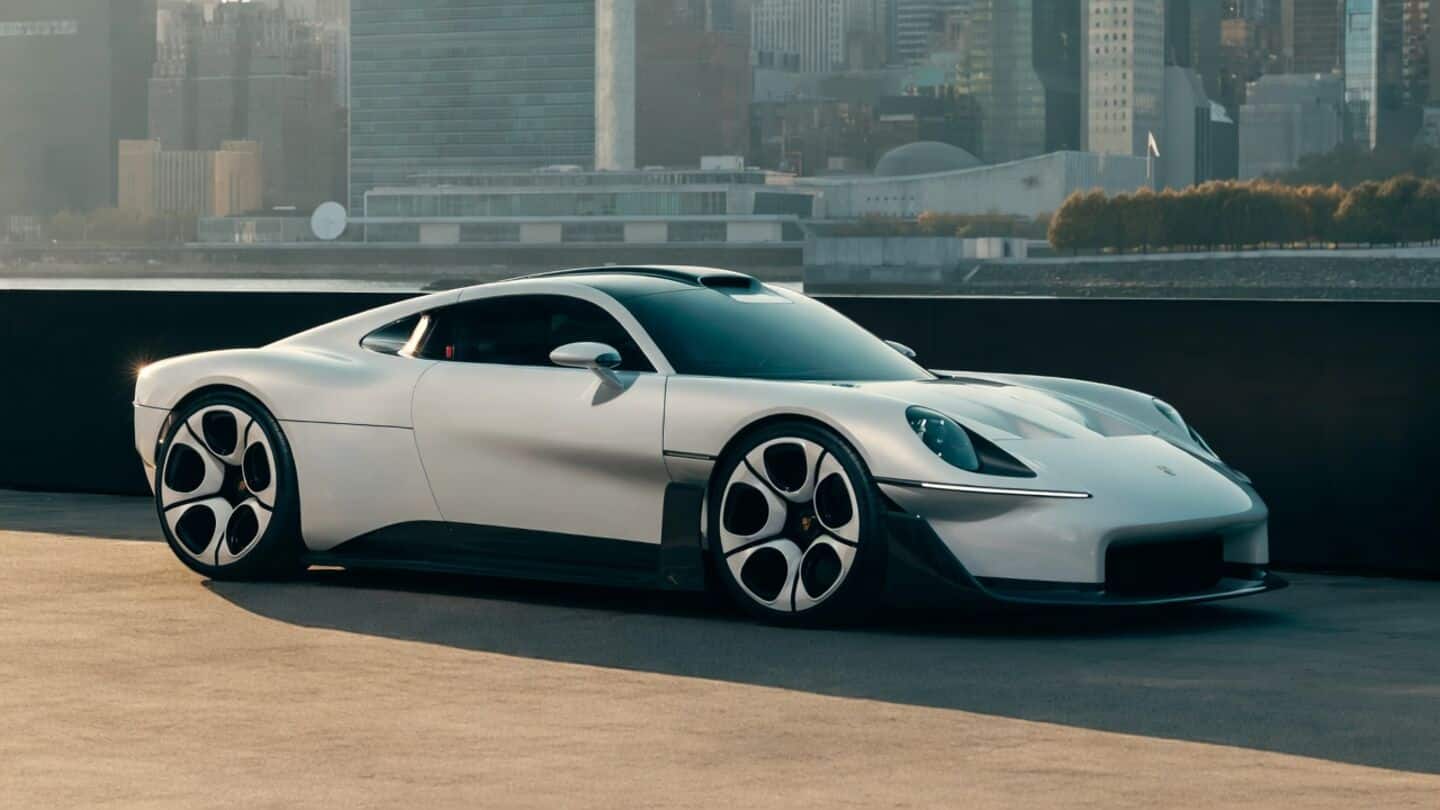 Porsche's Mission S concept could offer manual if customers demand