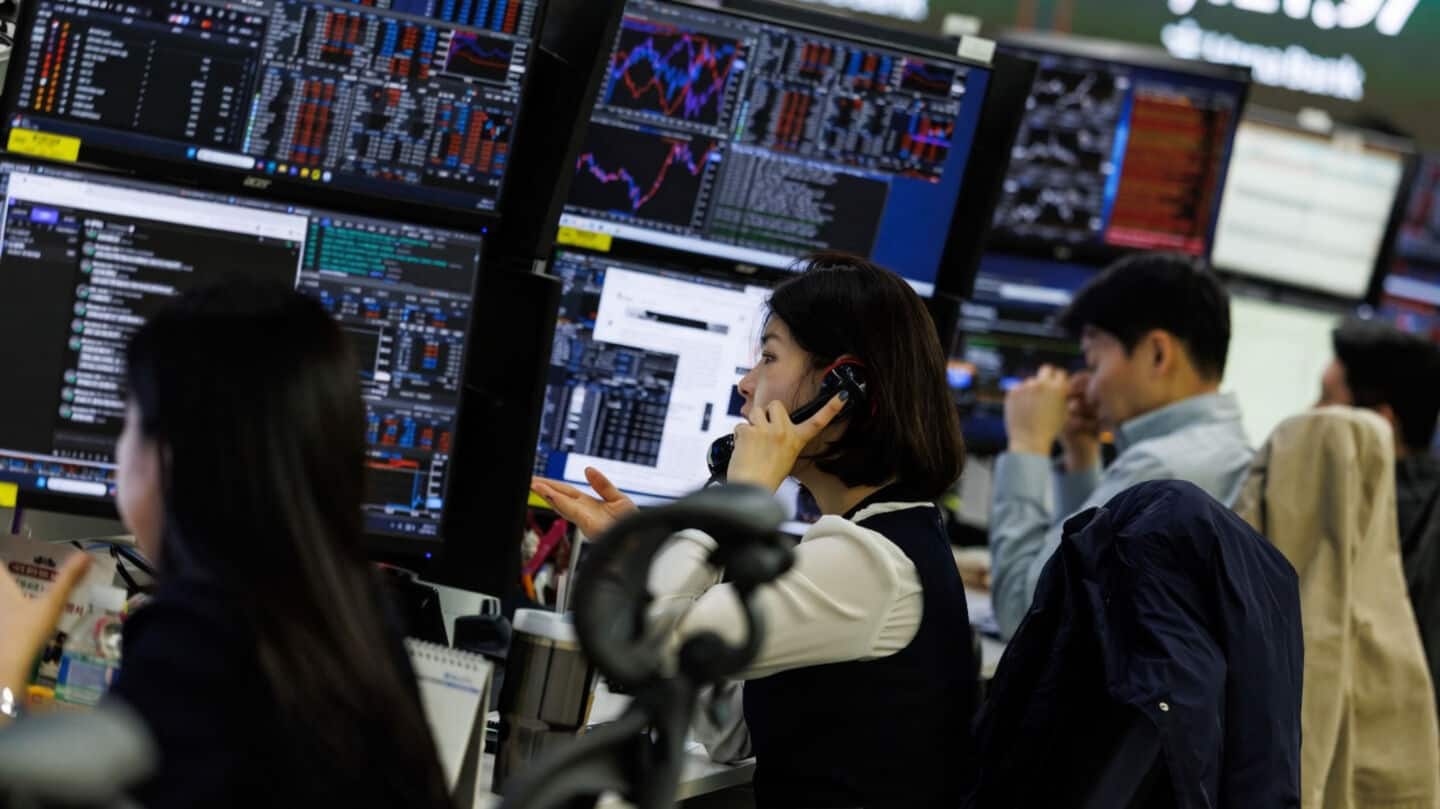 South Korean retail investors poured nearly $800 million into SpaceX debut