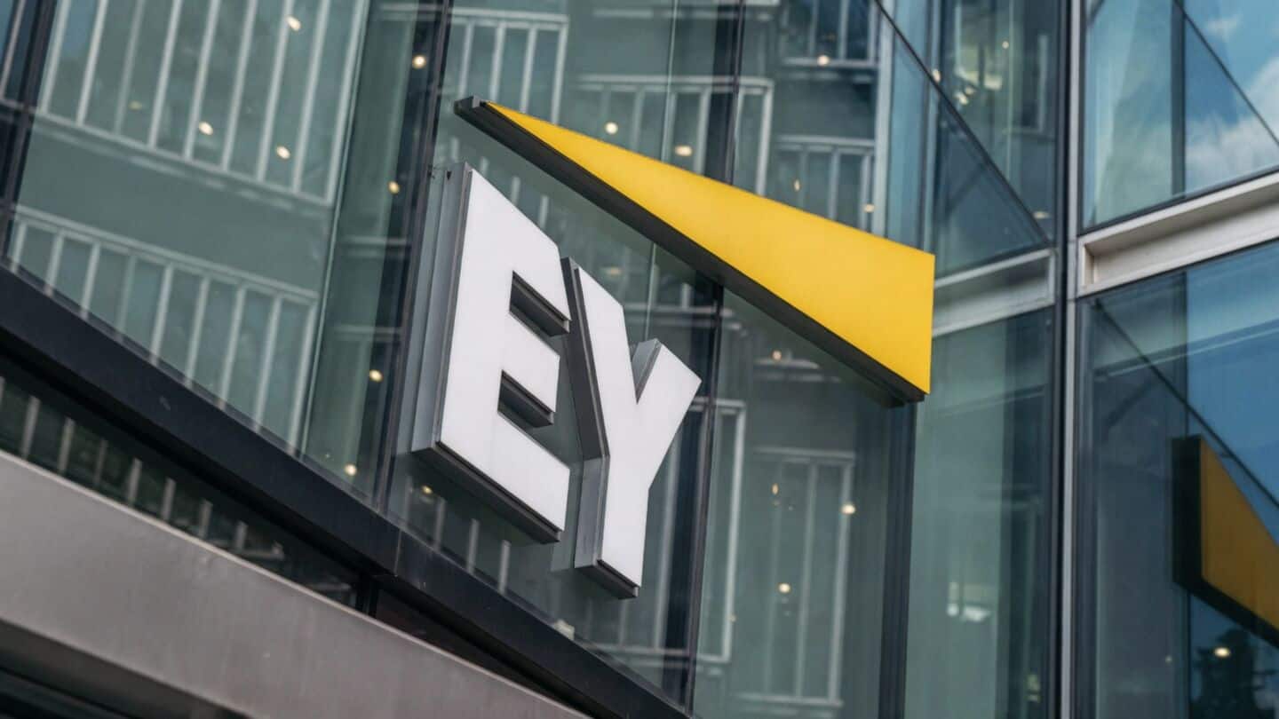 EY rolled out AI router trimming token-based AI fees