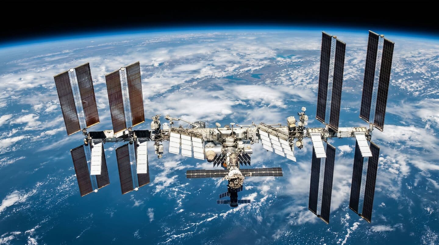 Russian Progress 95 delivers nearly 3 tons to ISS