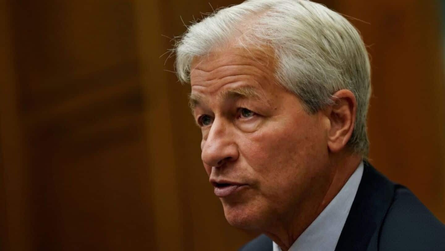 Jamie Dimon warns Iran crisis could push up oil prices