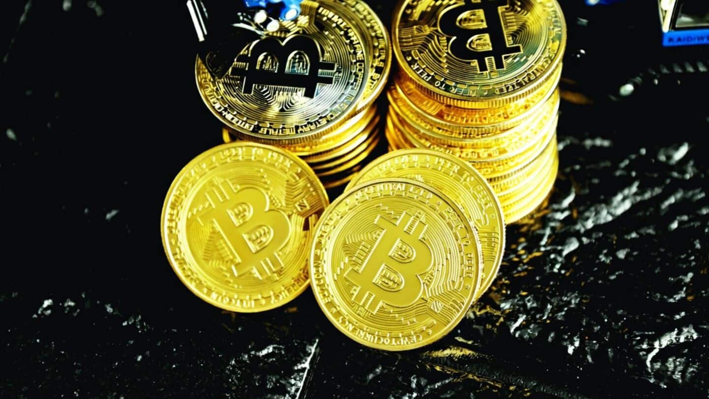 Bitcoin holds near ₹80.4L after leverage reset and ETF inflows