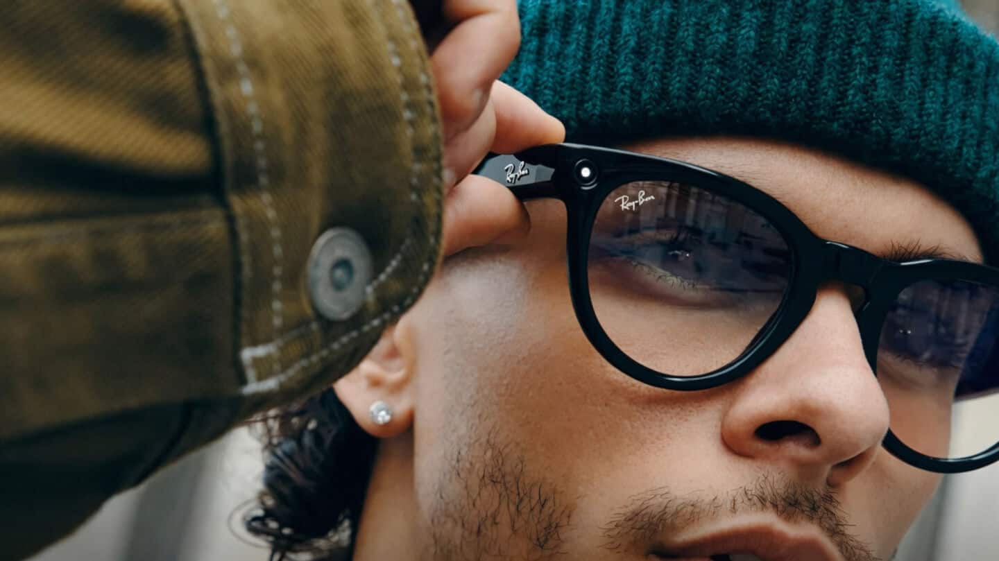 Meta update disables smart glasses cameras if LED is destroyed