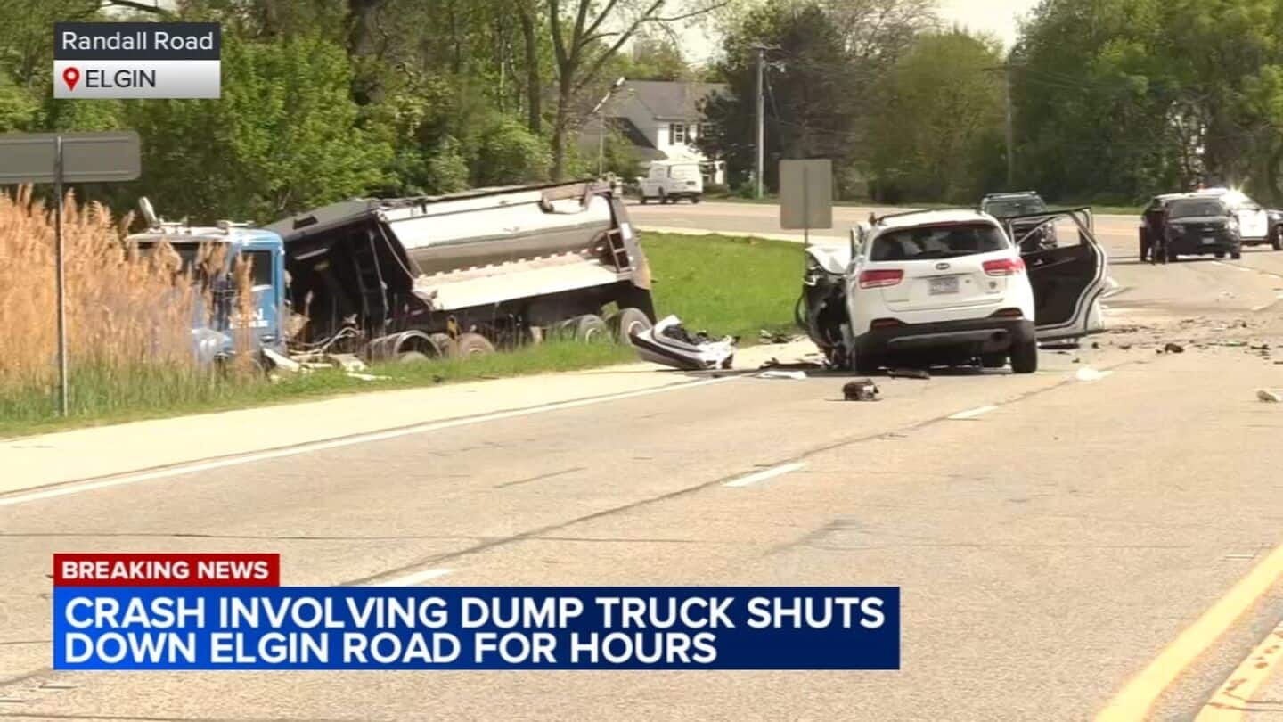 UP: 2 youths killed, 3 critical in car-truck crash