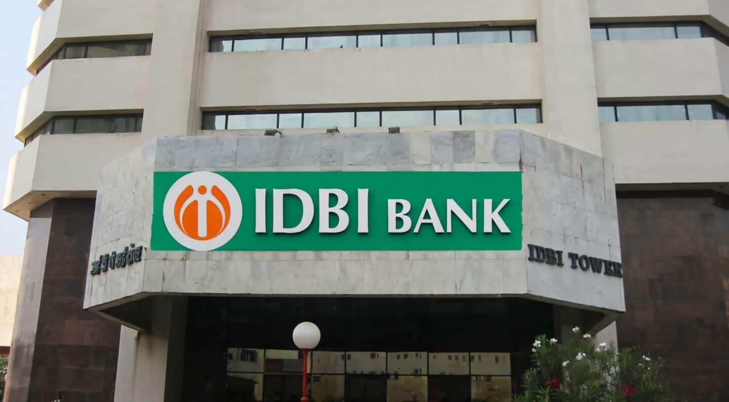 Prem Watsa-led Fairfax Financial Holdings nears 60.7% IDBI Bank stake