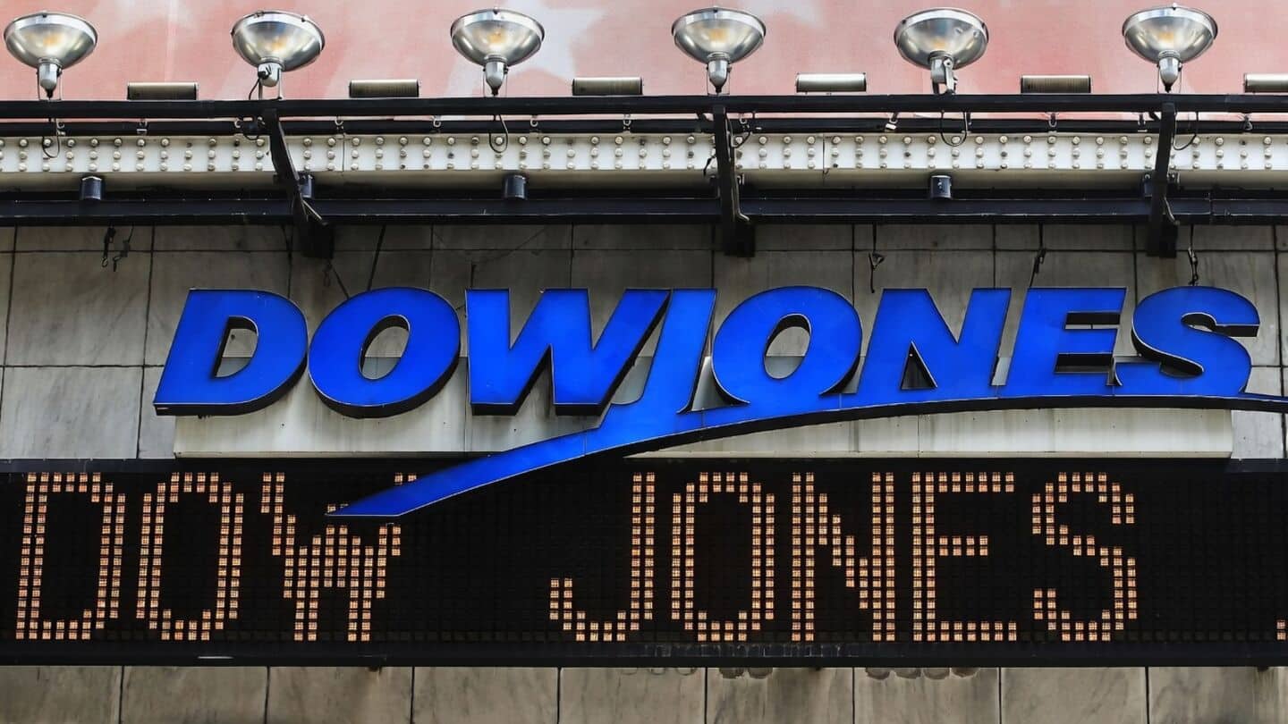 Dow jumps 550 points as NVIDIA CEO boosts investor confidence