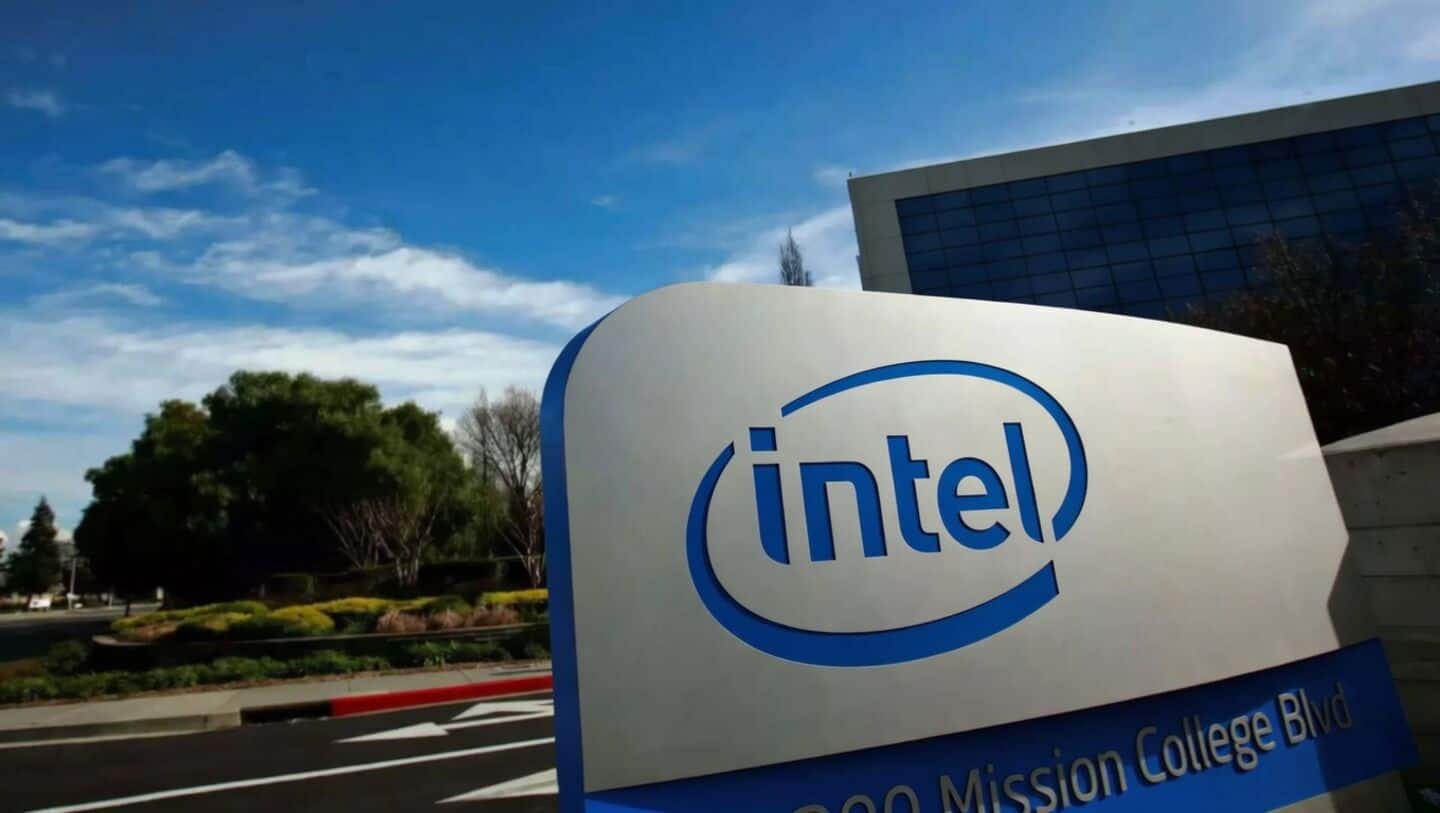 Intel stock jumps 51% in 8-session rally after $14.2B buyback