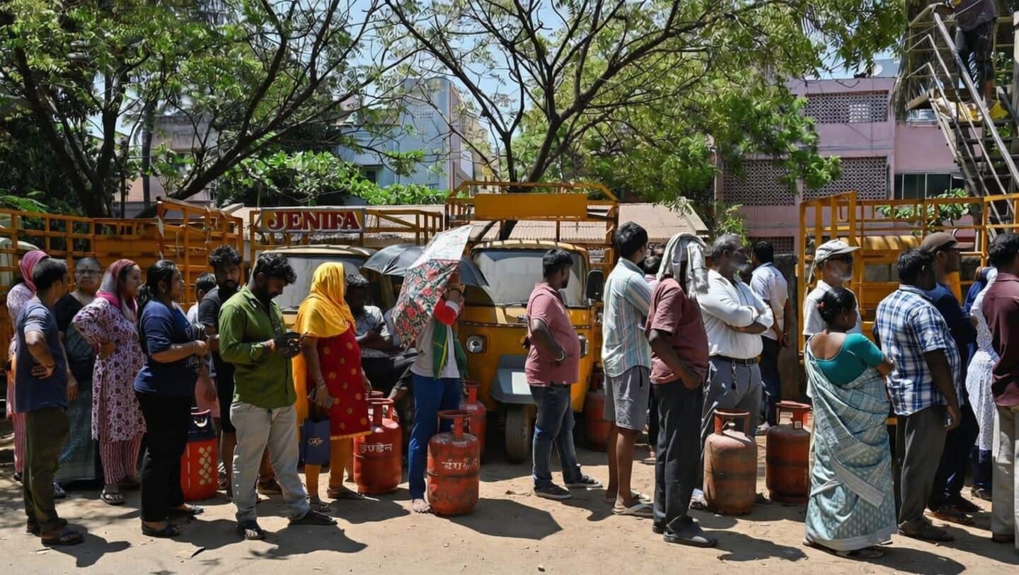 Qatar halts LNG exports to India amid Iranian drone strikes