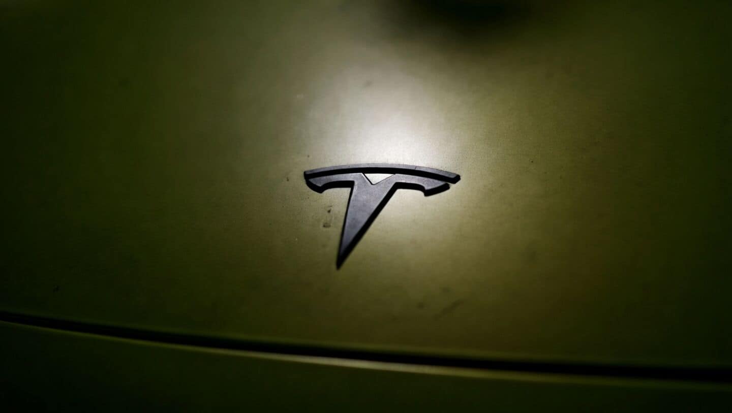 Tesla's European sales surge 46.5% in April, 3rd straight month