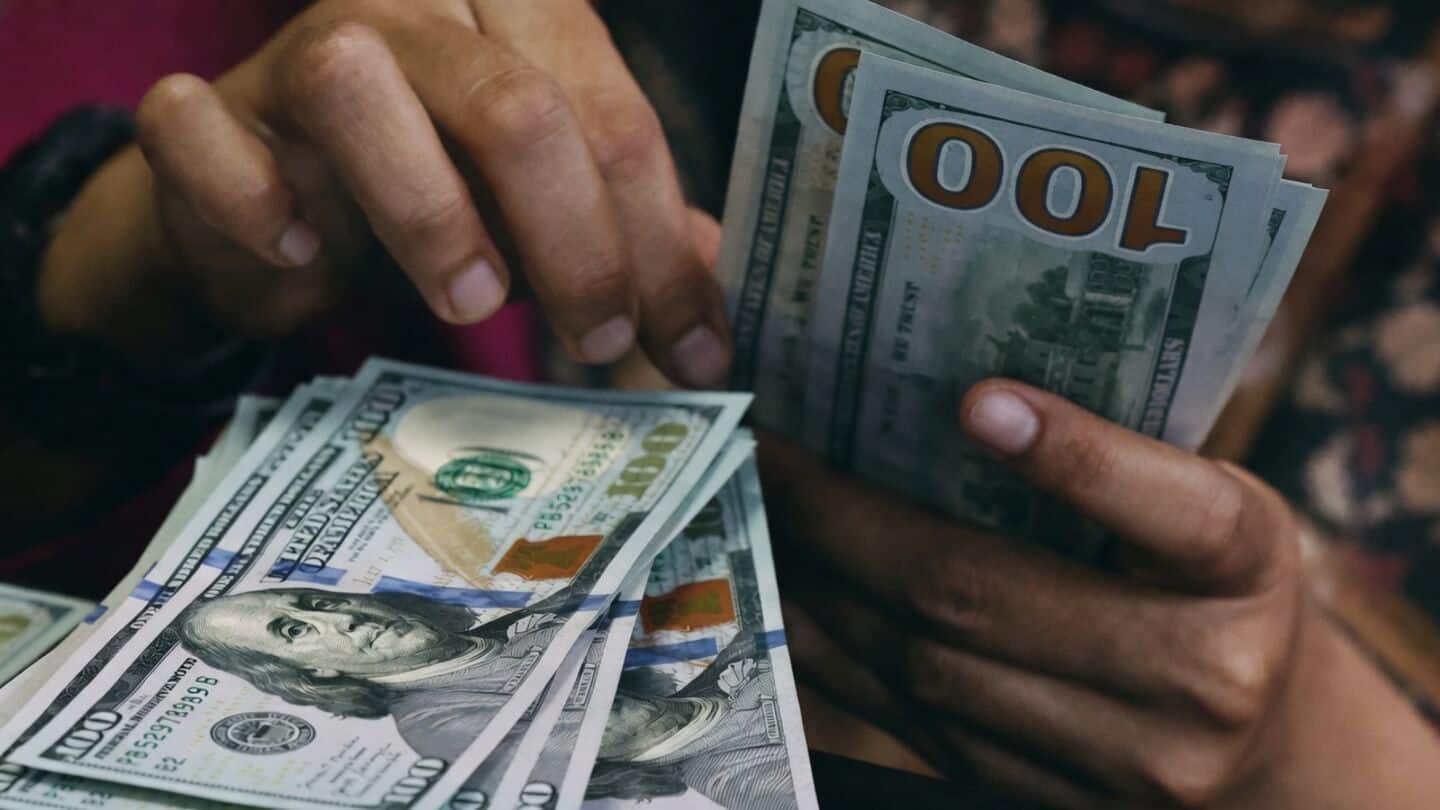 India's FY26 Q4 current account surplus drops to $7.1 billion