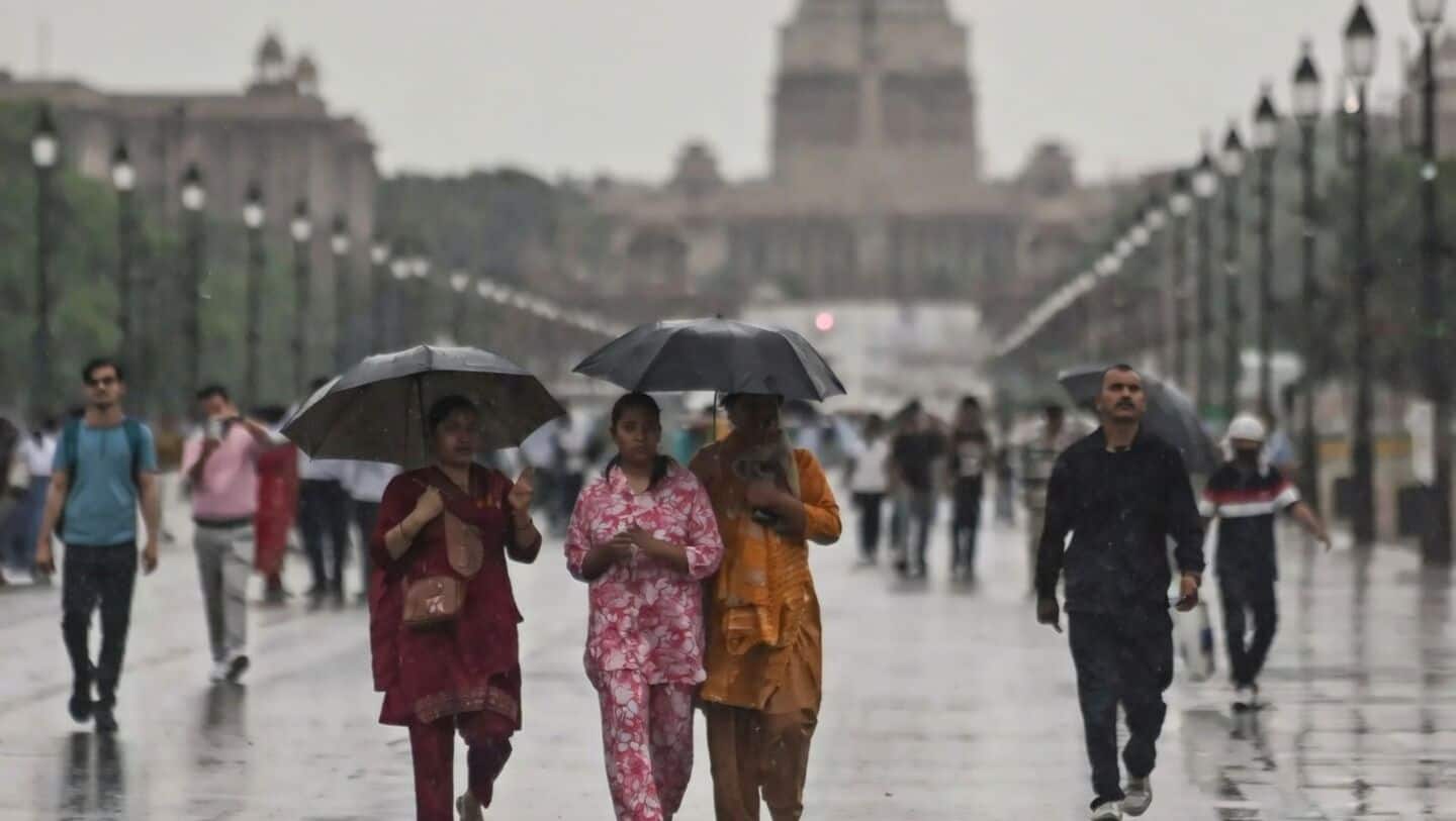Western disturbance brings rain to Delhi-NCR, IMD issues yellow alert