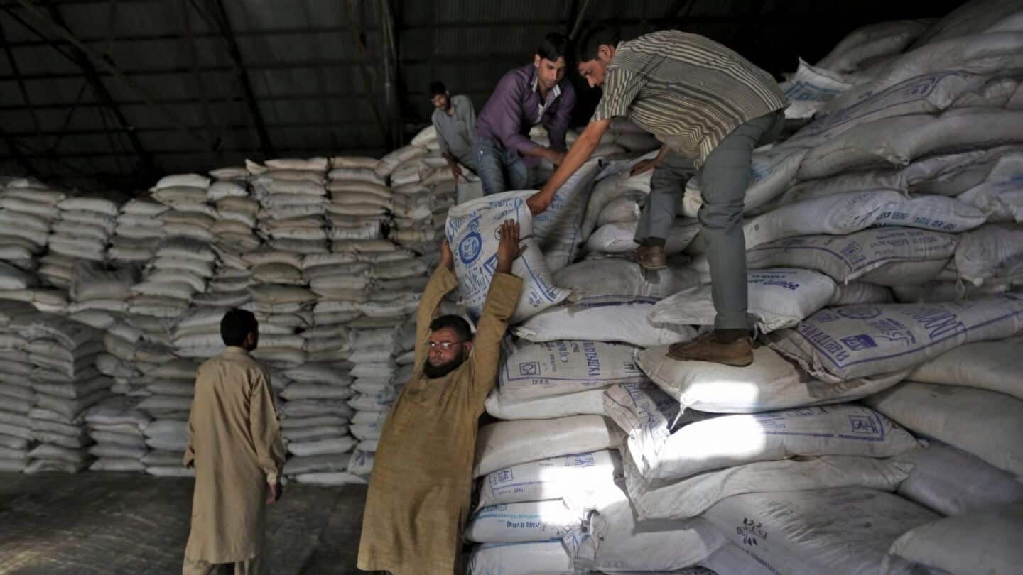 Government import of 10L tons cuts Pune sugar prices
