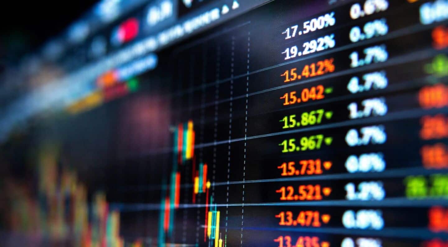 US dollar rebounds after U.S.-Iran talks pause over Lebanon attacks