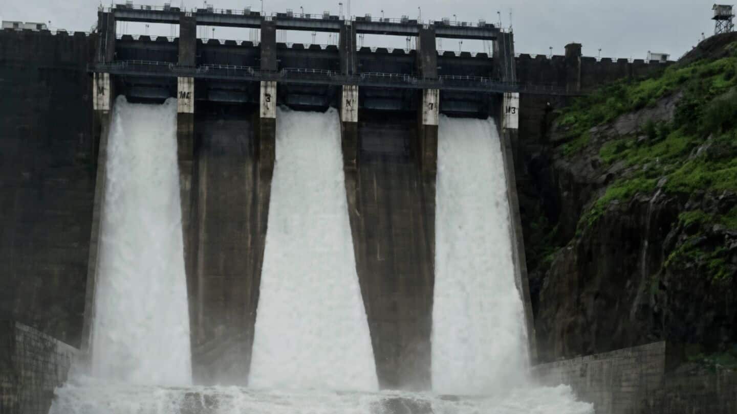 Maharashtra reservoirs 25.51% holding 10,422 million cubic meters amid heat