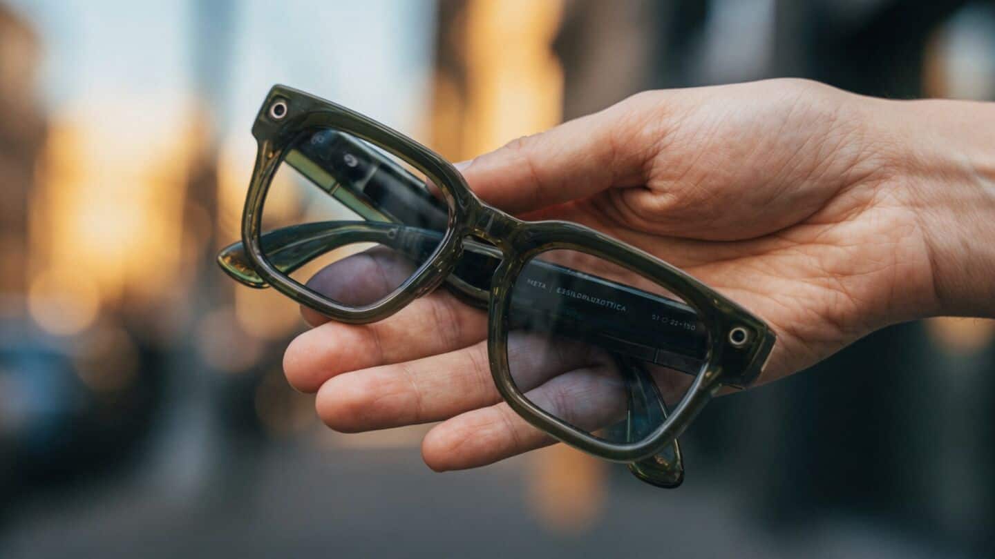 xMEMS debuts XMC-1200, 46mm fan cooling AR/XR glasses 10°C