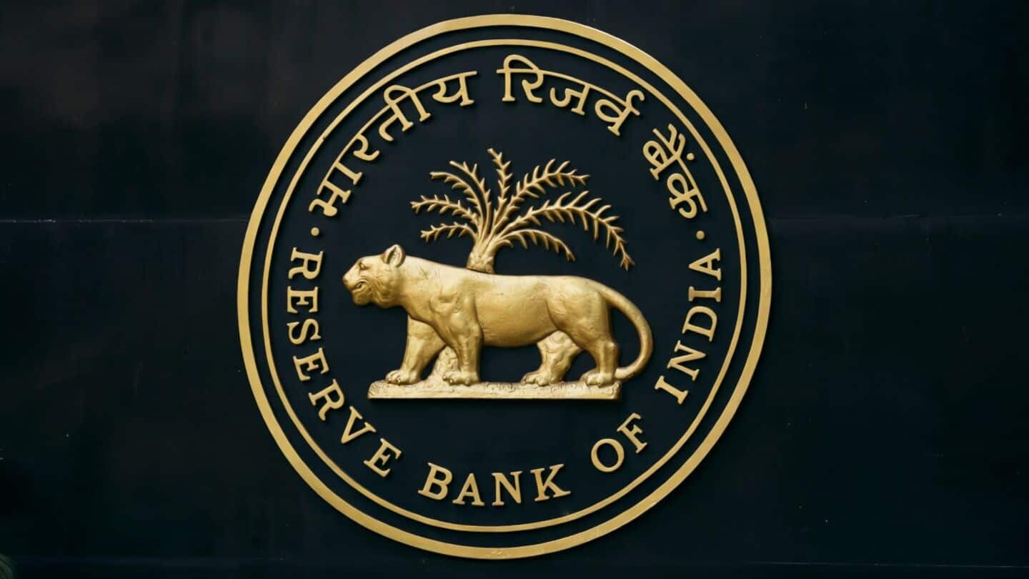 RBI sells USD to government oil companies, tightens forex rules