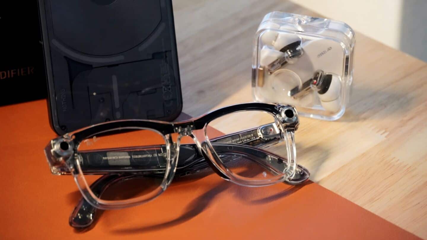 Meta files hardware privacy patent to disable smart glasses cameras
