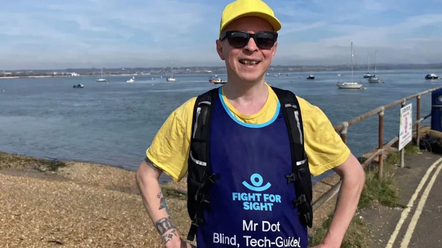 Clarke Reynolds to run Brighton Marathon using Meta AI glasses