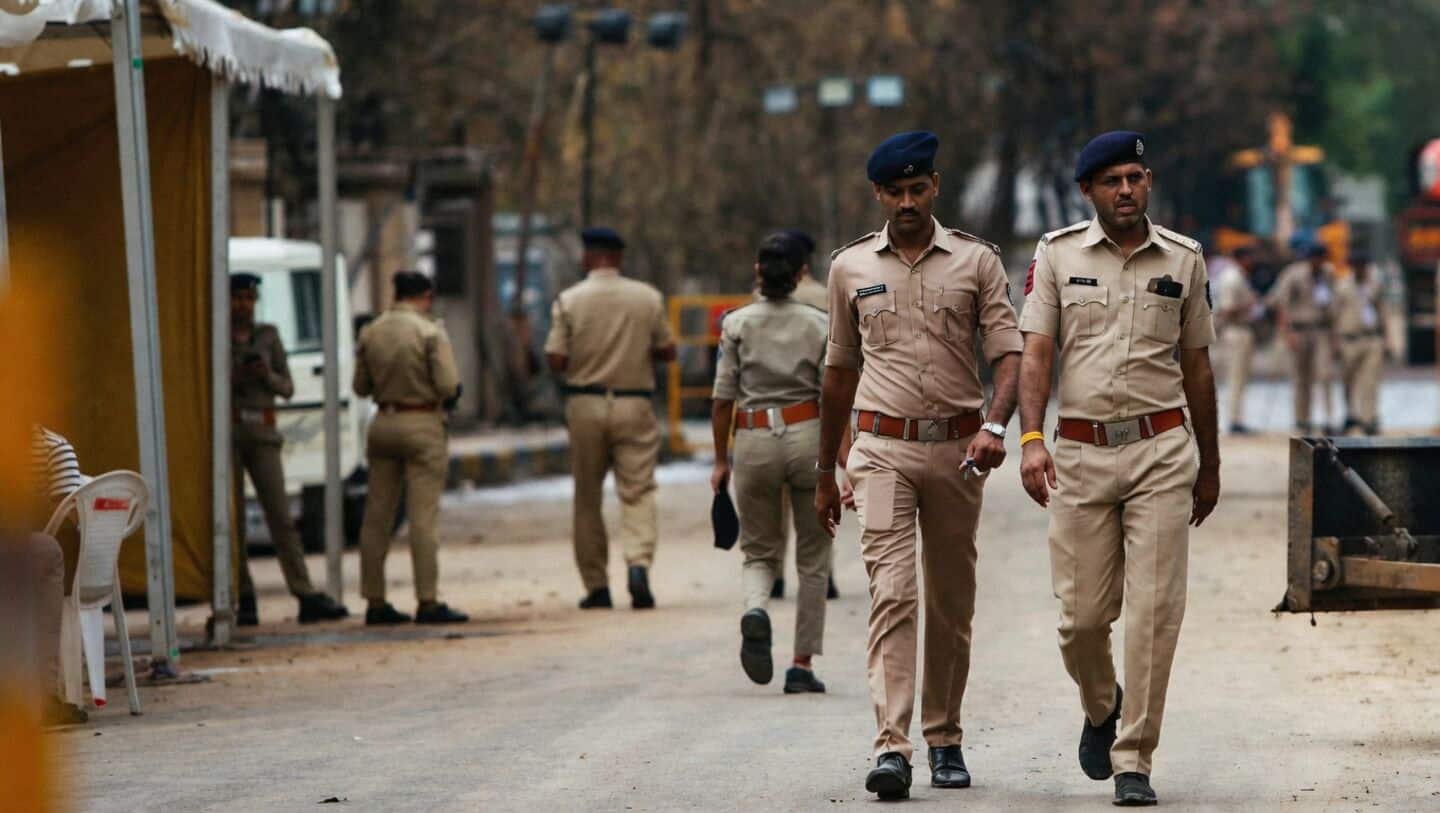 Two Delhi road crashes kill 2, leave 1 critical
