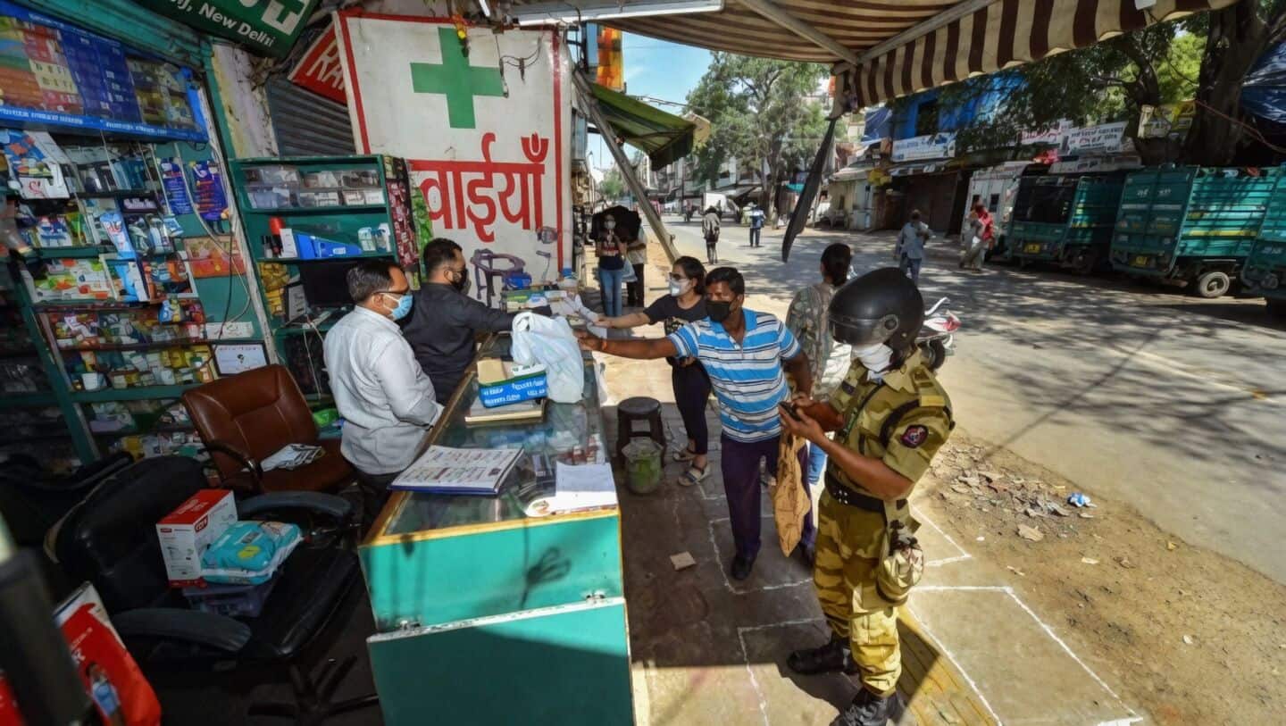 CDSCO asks states to keep pharmacies open during chemists' strike