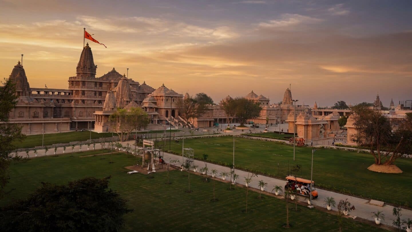 Shri Ram Janmabhoomi Trust seeks CEO after donation theft claims