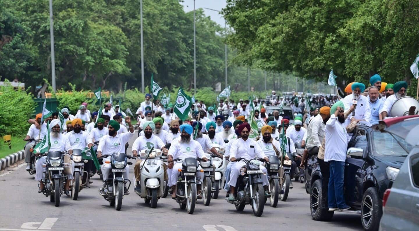 Mohali farmers rally causes gridlock over proposed US trade deal